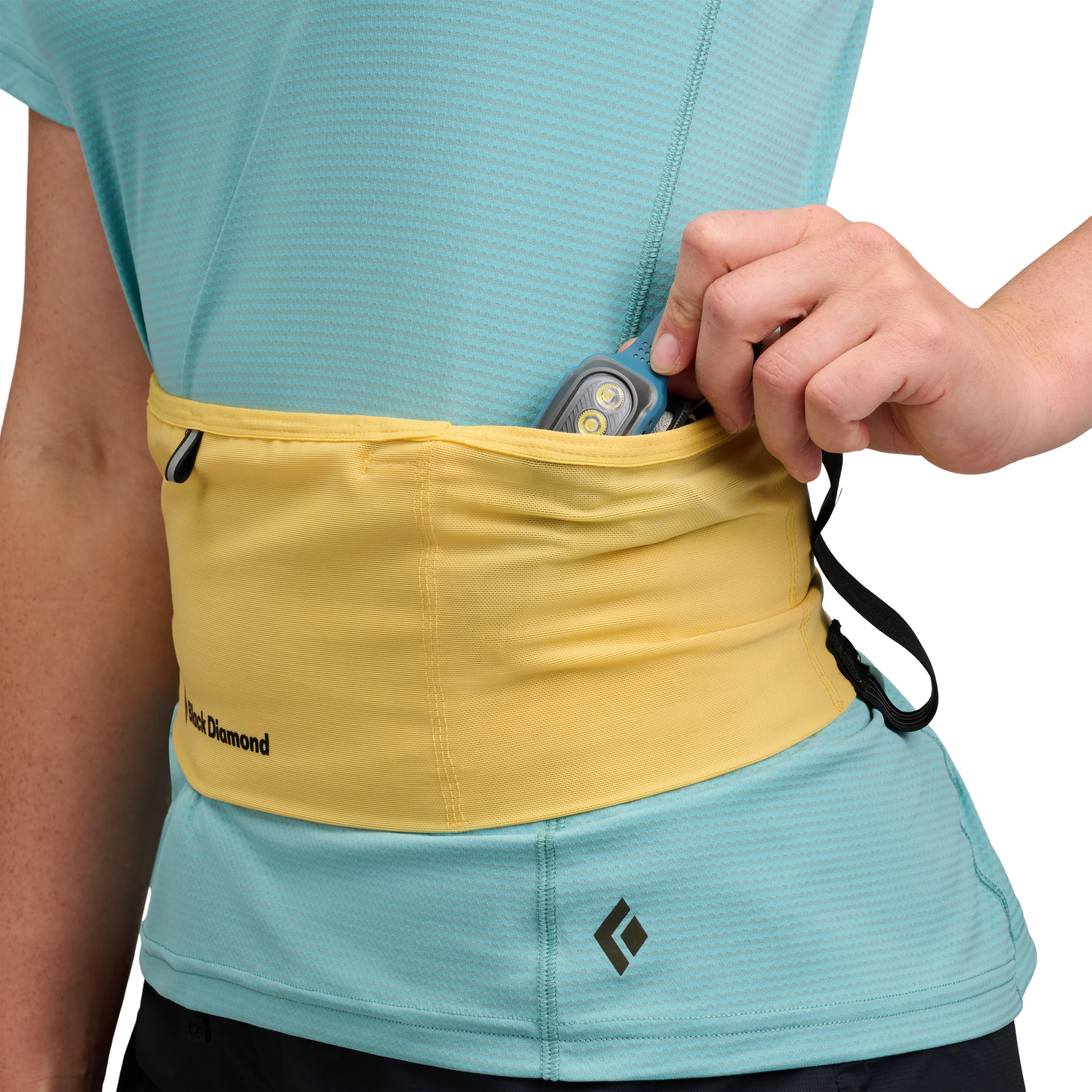 Bezecky_opasok_Black_Diamond_Distance_Run_Belt_soft_ochre_9