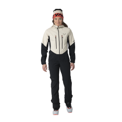 Bunda_Dynafit_Blacklight_Softshell_W_overcast_9