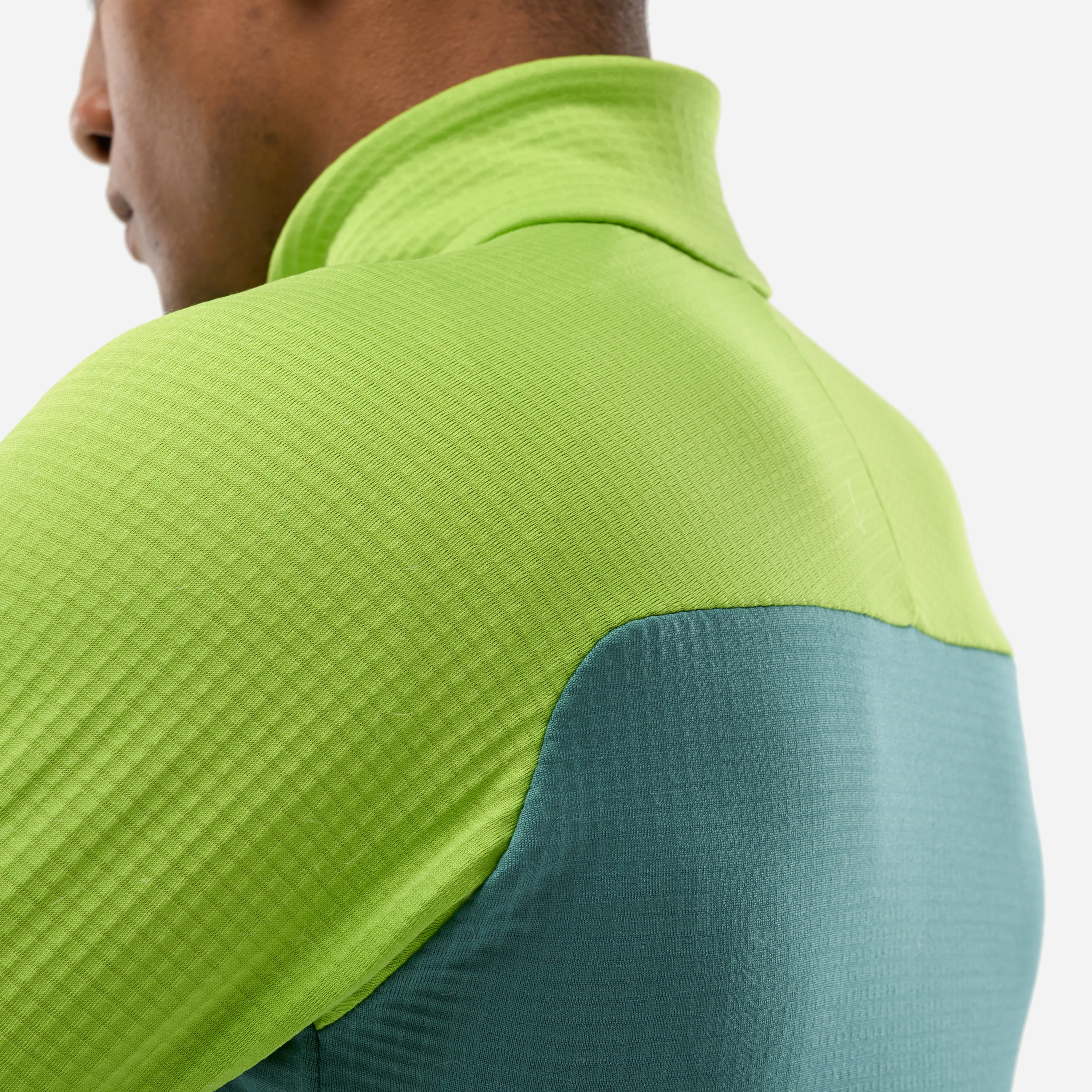 Mikina_Millet_Fusion_Grid_M_macaw_green_bottle_5