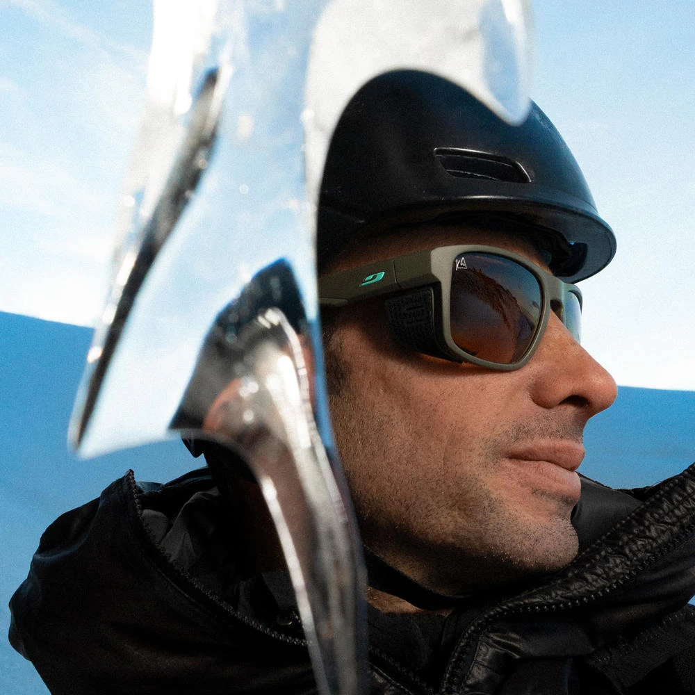 Okuliare_Julbo_Shield_Reactiv_0_4_Kilian_Jornet_dark_brown_2