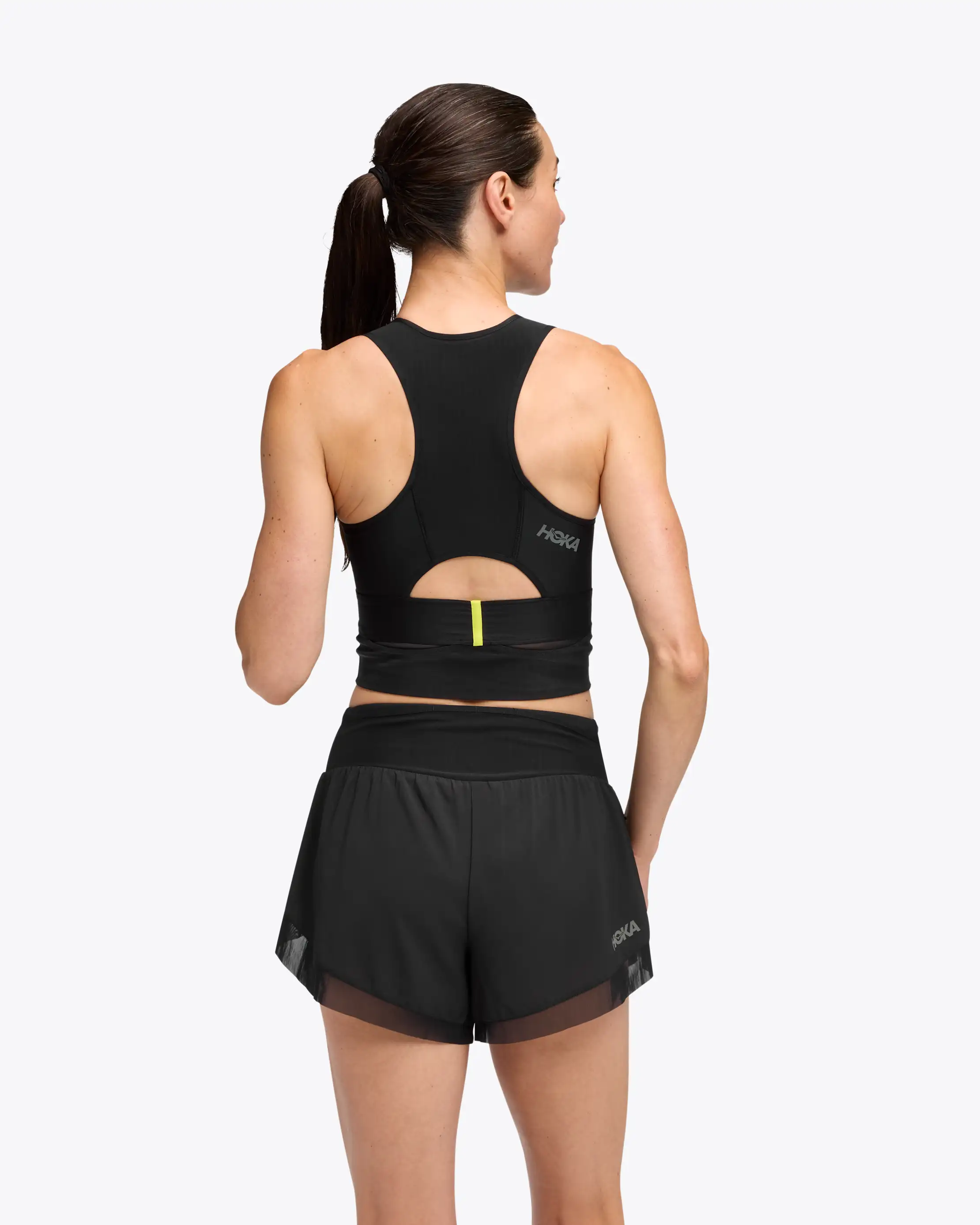 Podprsenka_Hoka_W_Race_Day_Bra_black_3