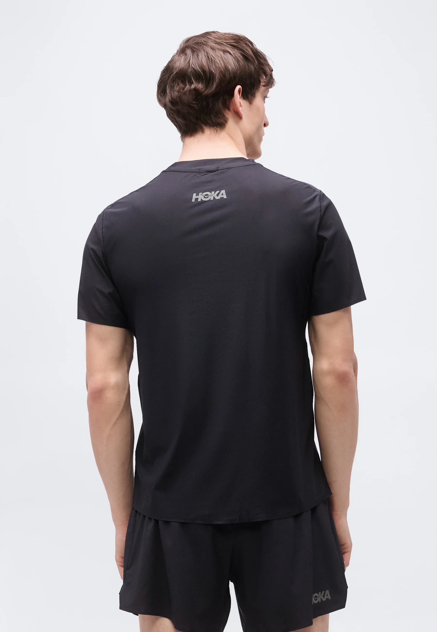 tricko_Hoka_Airolite_black_3